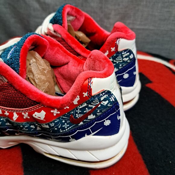 Women 7.5 / 6Y Nike Air Max 95 Ugly Christmas Sweater Sneakers - CT1593-100 - Picture 5 of 14